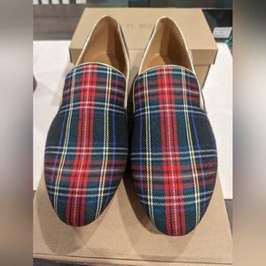 Adorable Christmas Plaid Flats Worn Twice Size 9.5